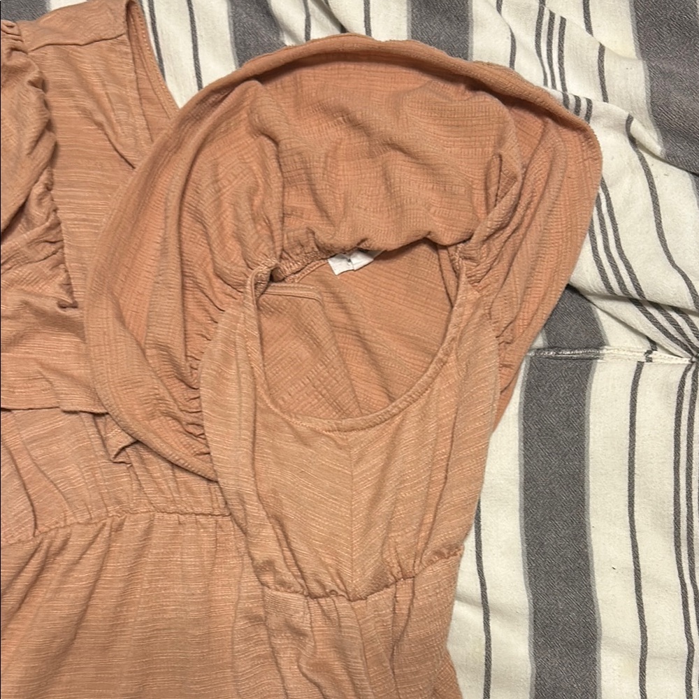 Women's Rust Button-Up Top - Picture 2 of 4